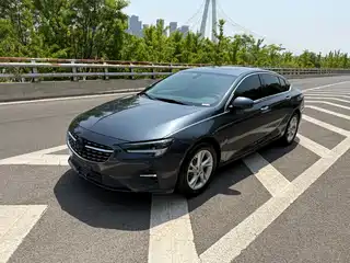 Buick Regal 2021