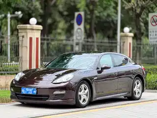 Porsche Panamera 2012