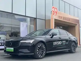 Volvo S90 Plug-in Hybrid 2025