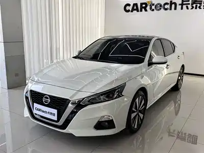 Nissan Teana 2023