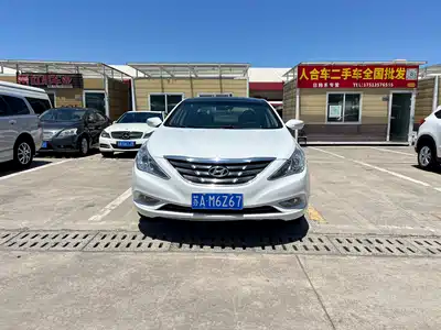 Hyundai Sonata 2012