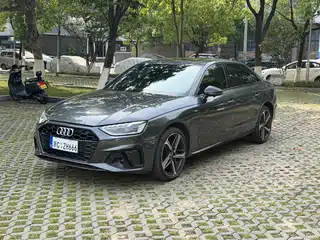 Audi Audi A4L 2025