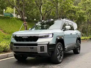 Fang Cheng Bao Leopard 8 2024