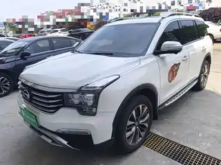 GAC Trumpchi GS8 2016