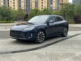 AITO Wenjie M5 2022