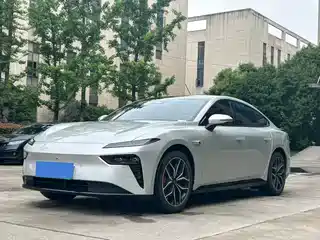 Dongfeng Yipai eπ007 2025