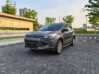 Ford Kuga 2013