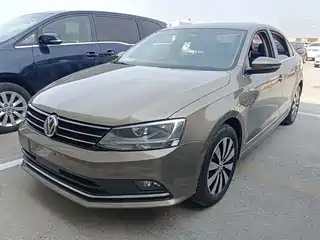 Volkswagen Sagitar 2016