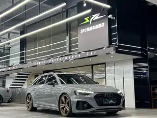 Audi Audi RS 4 2021