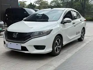 Honda Greiz 2015