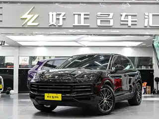Porsche Cayenne 2025