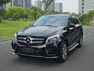 Mercedes-Benz GLE 2016