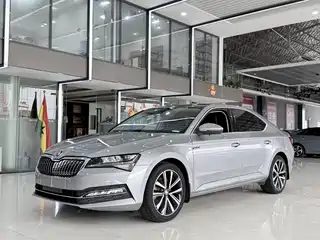 Škoda Superb 2022