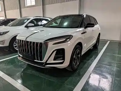 Hongqi HS3 2024