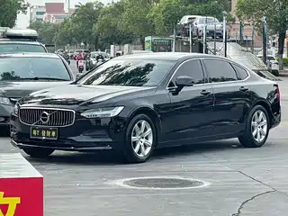 Volvo S90 2017