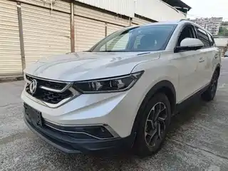 Dongfeng Aeolus Fengshen AX7 2018
