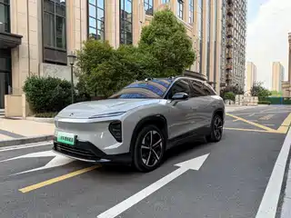 NIO NIO ES7 2022