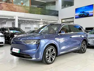 AITO Wenjie M7 2025
