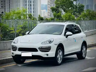 Porsche Cayenne 2014