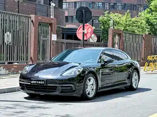 Porsche Panamera 2016