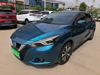 Nissan Bluebird 2015