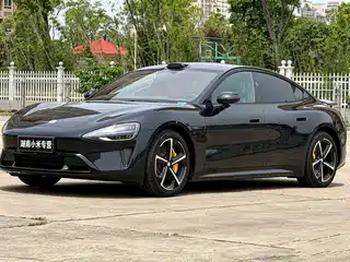 Xiaomi Auto SU7 2024
