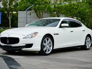 Maserati Quattroporte 2015