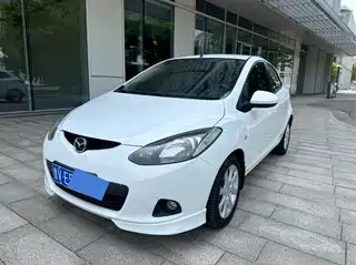 Mazda 2 2010