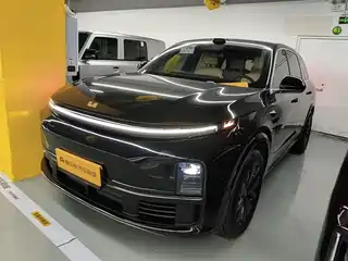 Li Auto L7 2025