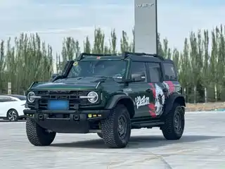 Ford Bronco 2024
