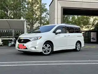 Nissan Quest 2015