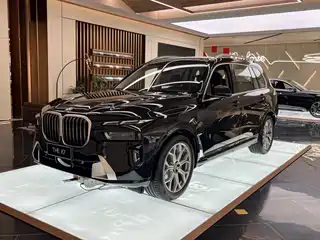 BMW BMW X7 2026