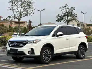 GAC Trumpchi GS4 2015