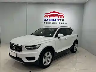Volvo XC40 2019