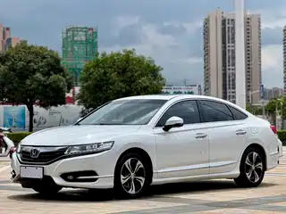 Honda Spirior 2014