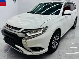 Mitsubishi Outlander 2022