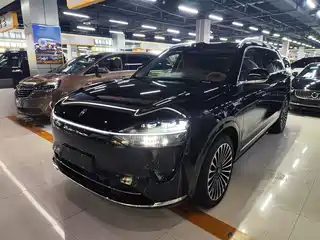 AITO Wenjie M9 2025