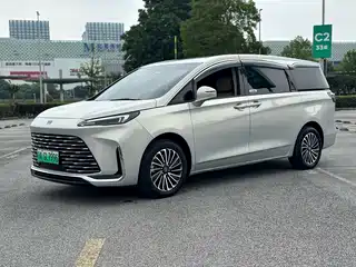 Buick GL8 New Energy 2025