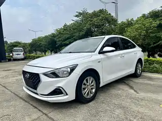 Hyundai Elantra 2019