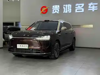 AITO Wenjie M9 2025