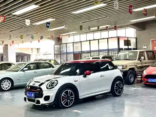 MINI JCW 2017
