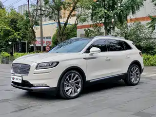 Lincoln Nautilus 2022