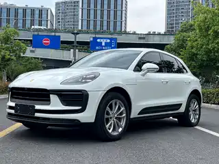 Porsche Macan 2022