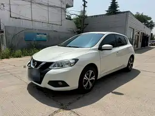 Nissan Tiida 2016