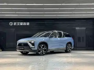 NIO ES8 2018