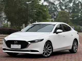 Mazda Mazda3 Axela 2021