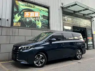 GAC Trumpchi M6 2022