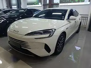 BYD Seal 07 DM-i 2025