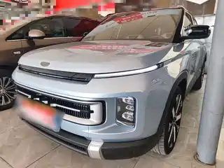 Geely ICON 2022