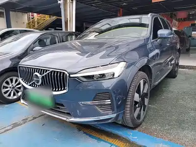 Volvo XC60 Plug-in Hybrid 2023
